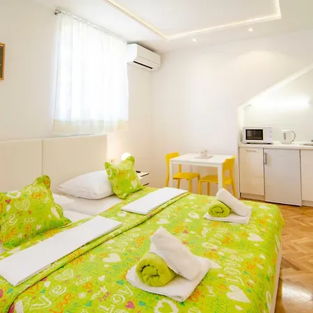 Old Town Center ゲストハウス スプリト